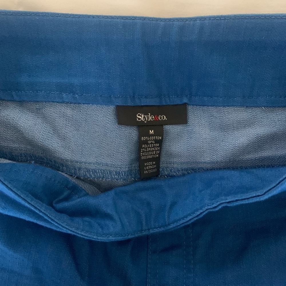Capri stretchy jean